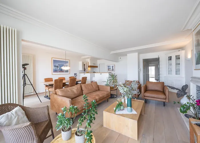 Lecomte - The Shoreline Collection 110 * Ostend