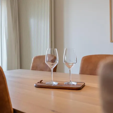 Lecomte - The Shoreline Collection 110 *