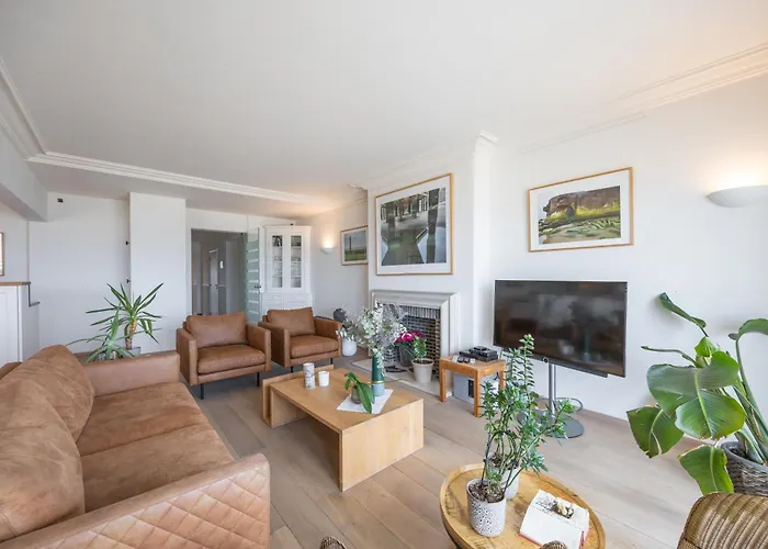 Lecomte - The Shoreline Collection 110 *