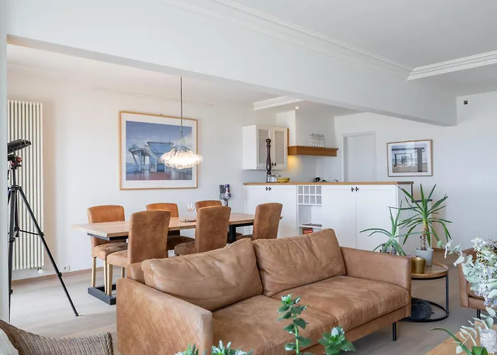 Lecomte - The Shoreline Collection 110 *