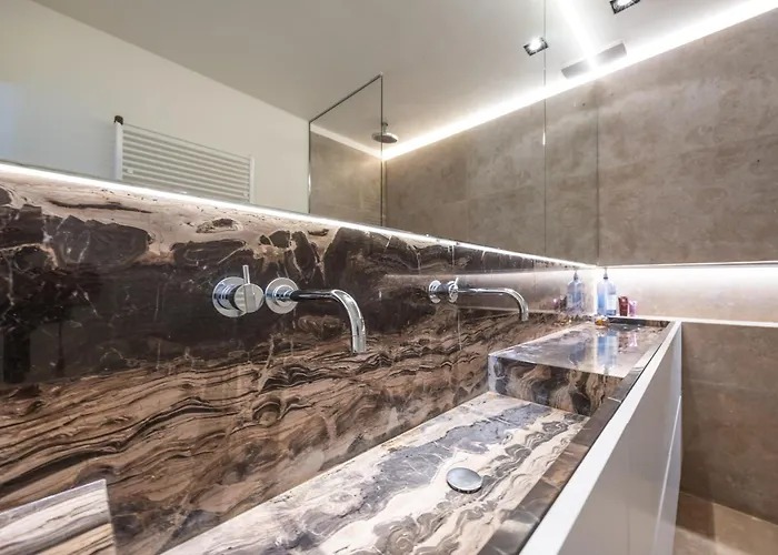 Lecomte - The Shoreline Collection 110 *