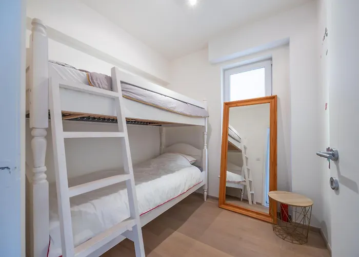 Lecomte - The Shoreline Collection 110 *